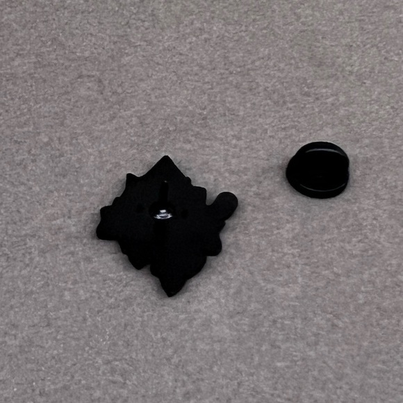 3/$15 Adorable Cat & Plants Pin Brooch - Picture 3 of 6